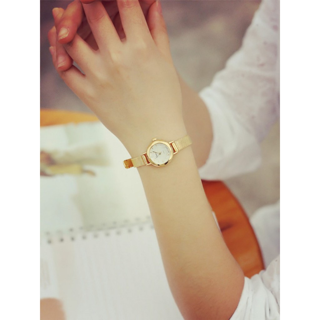 Đồng hồ nữ YUHAO thời trang (Vàng)