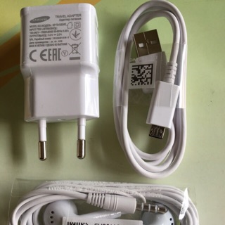 Combo bộ sạc+tai nghe htc và samsung