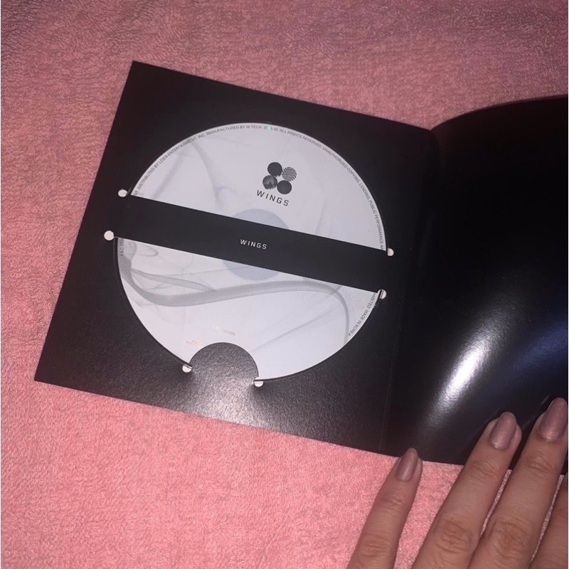 Album ảnh BTS WINGS