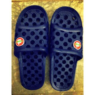 Dép nhựa dẻo lỗ hàng. Viêtn nam