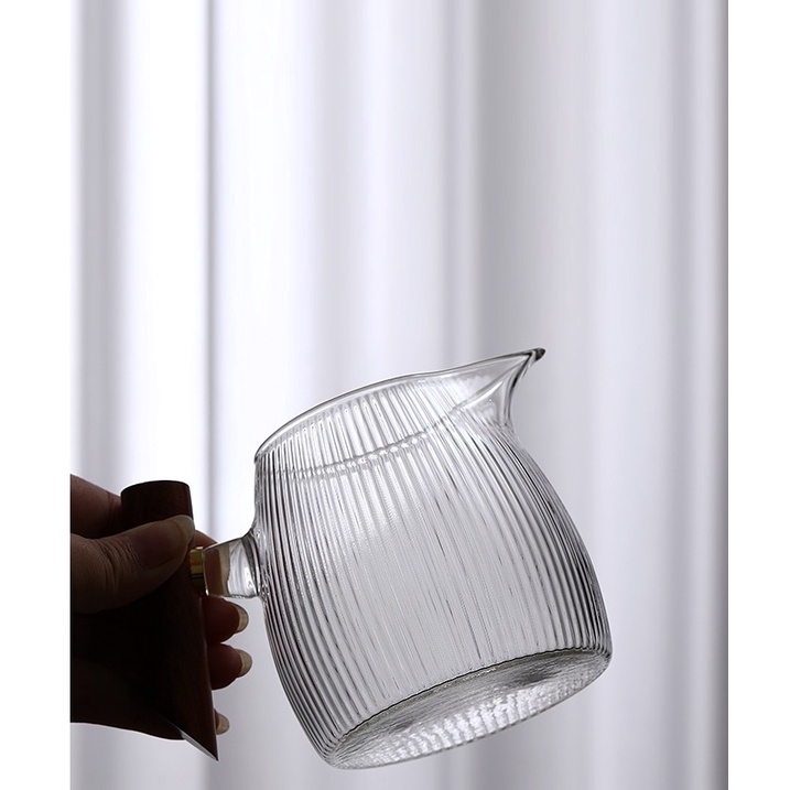 Tống chuyên trà bằng thủy tinh chịu nhiệt Borosilicate cao cấp dung tích 350 ml