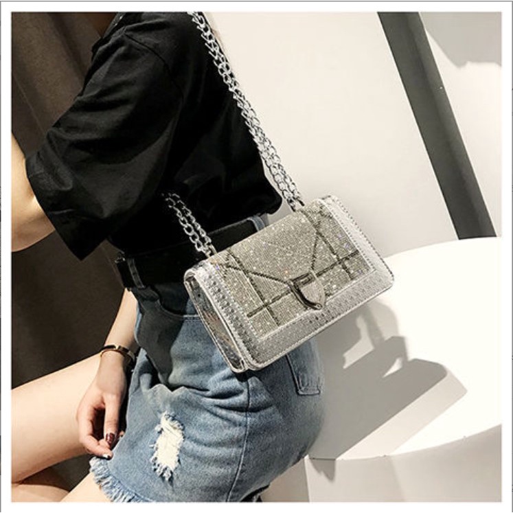 Túi xách nữ đeo chéo chất da bóng chống bám bụi chống nước cực xịn Capucha T194