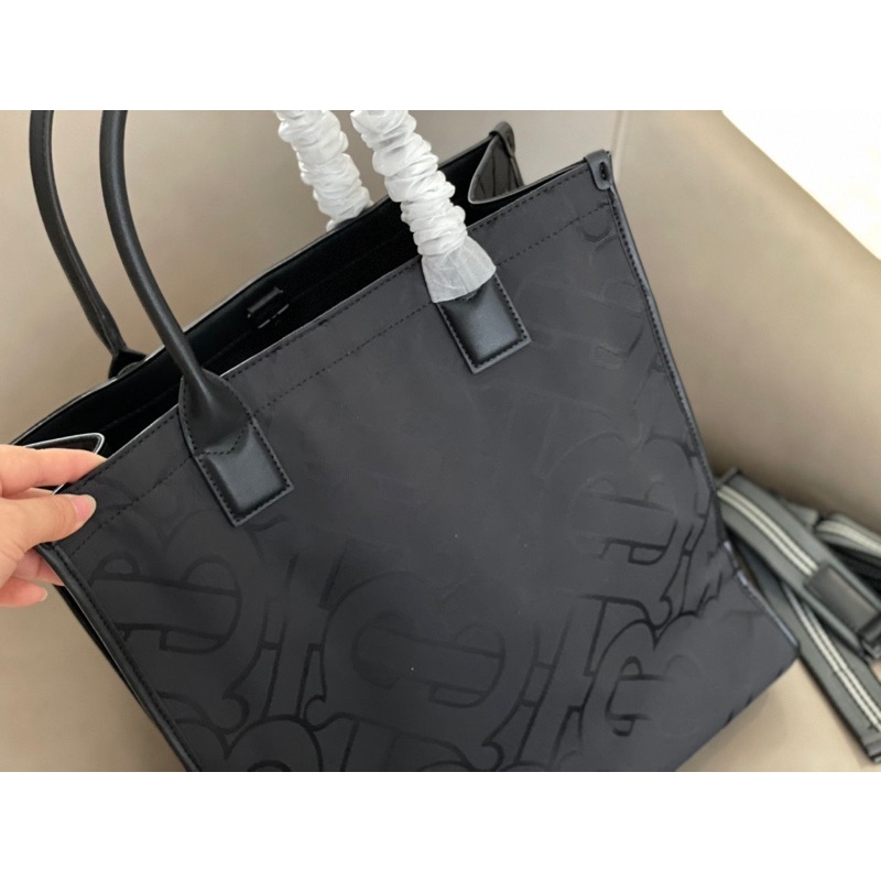 Túi tote nữ Burberry BBR da thật cao cấp size 36