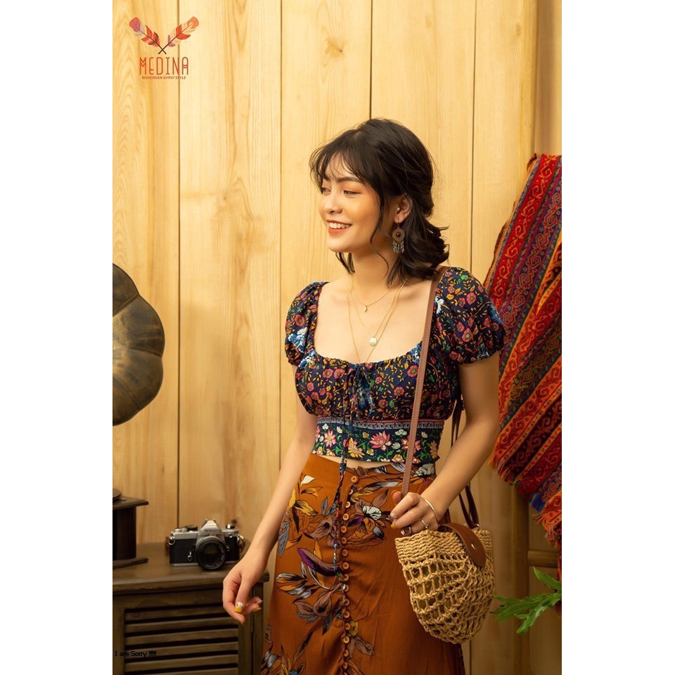 Áo croptop cổ vuông họa tiết thổ cẩm boho size S A10