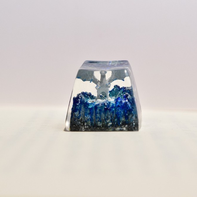 keycap rồng băng màu trắng