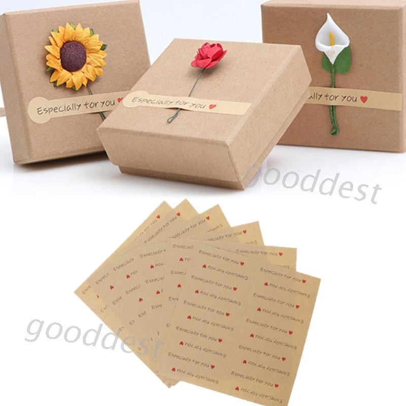 Hình dán in chữ trang trí đơn giản