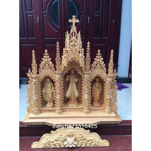 Bàn thờ gia đình công giáo _ Toà gia đình công giáo _ Toà 3 buồng 4 cột