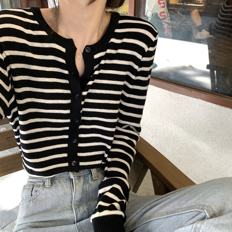 Áo khoác cardigan SUXI dệt kim tay dài dáng rộng họa tiết kẻ sọc thời trang mùa thu phong cách Hàn Quốc mới cho nữ