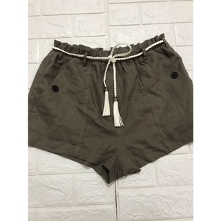 Quần short kaki f21