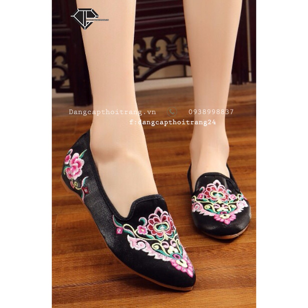Giày Thêu Hoa Vải Nhung Đế 3Cm Size 37