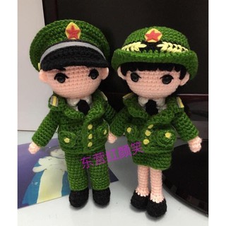 Búp bê chú công an