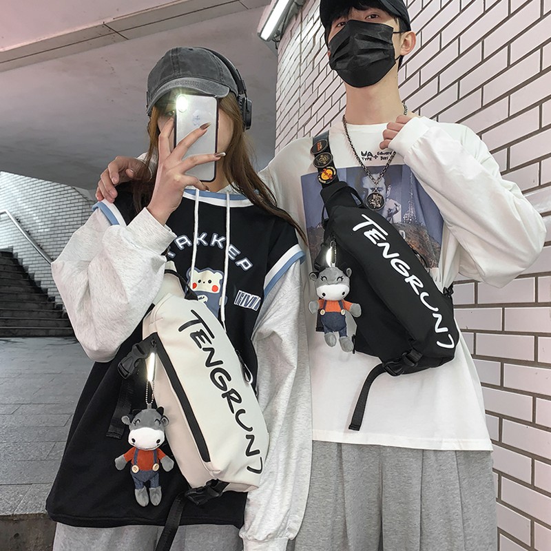 Túi Đeo Chéo Nam Nữ Thế Hệ Z - Chính Hãng,  Bền đẹp, chống thấm nước - TUIHOTBK01 | BigBuy360 - bigbuy360.vn