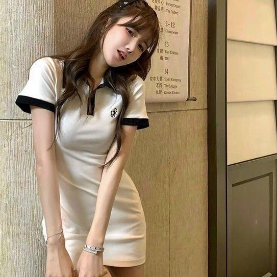 Đầm polo phối màu ôm body siêu xinh cho nàng đi chơi dạo phố cực xinh