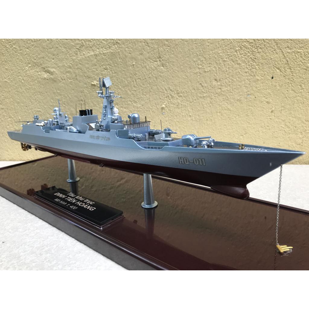 Mô hình Tàu khu trục Đinh Tiên Hoàng 1:400