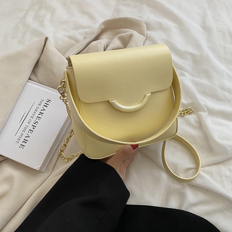 Túi xách đeo chéo IELGY dáng vuông nhỏ phối dây xích thời trang cho nữ