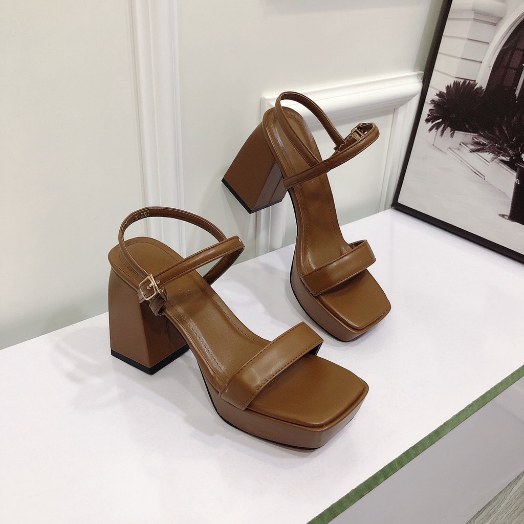 Giày sandal nữ gót vuông mũi đúp 9 phân quai ngang bản mảnh form chuẩn đẹp kiểu dáng đơn giản cực dễ mang