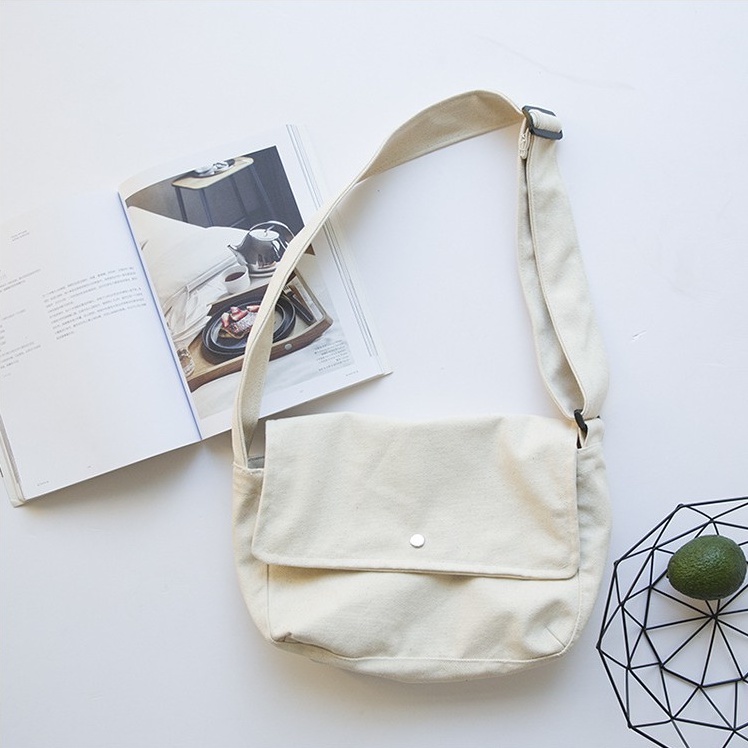 Túi đeo chéo canvas unisex basic có nắp