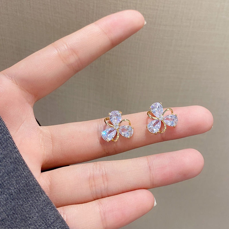 Bông tai nữ hình hoa đá pha lê cao cấp khuyên tai nữ thời trang sang trọng thanh lịch mẫu mới 2023