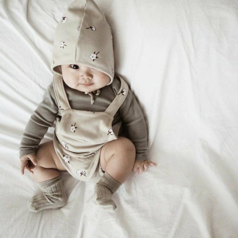 Áo thun và quần yếm xinh xắn cho bé sơ sinh 7DO3