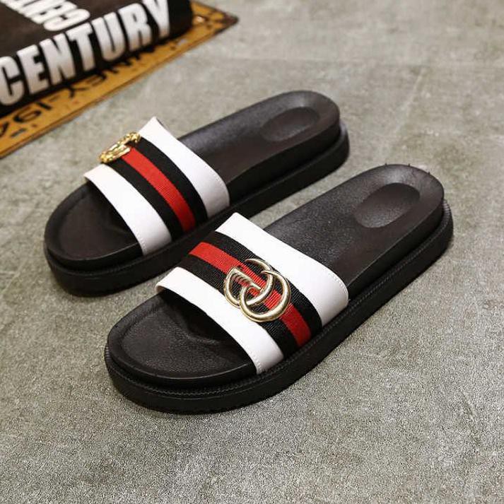 Dép Xỏ Ngón Đế Xuồng Wd 03 Gucci