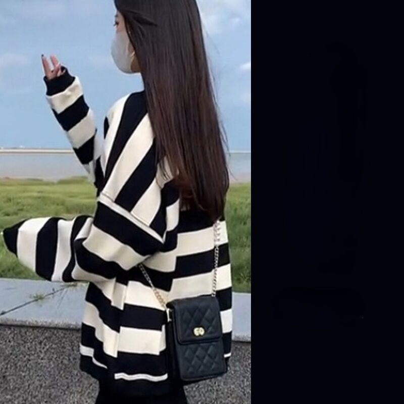 Bộ Áo Hoodie Kẻ Sọc + Quần Thời Trang Cá Tính Cho Nữ