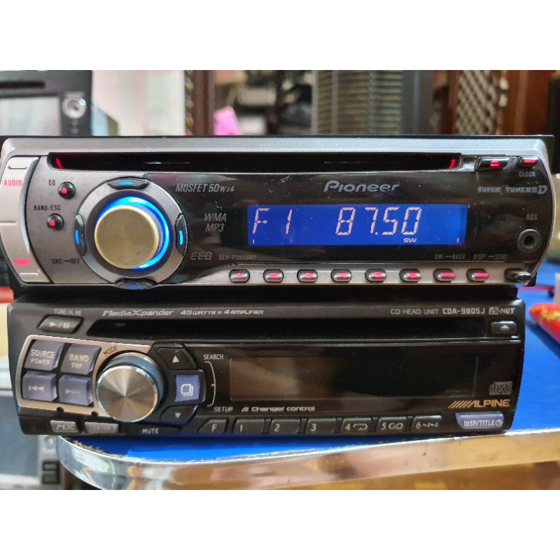 Pioneer DEH - P3950 MPAux ./ Radio./mp3./cd./out changer./Out Sub / Out RCA.giành cho các loại xe.