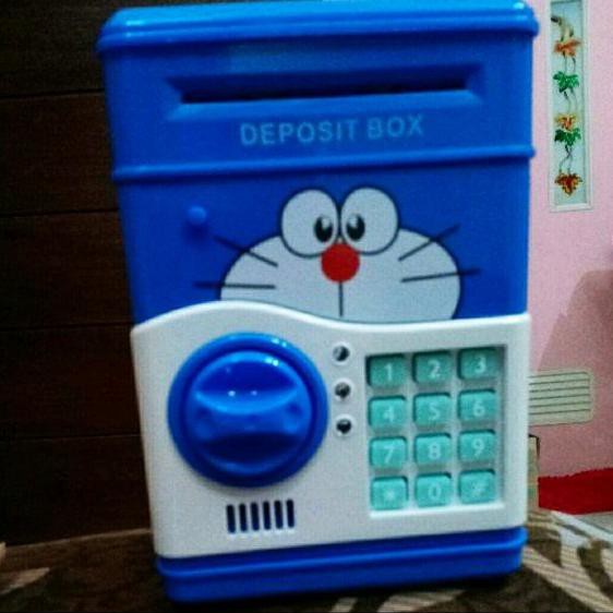 Hộp Tiết Kiệm Tiền Hình Máy Atm / Mèo Hello Kitty / Doraemon Gtw35 Cho Bé
