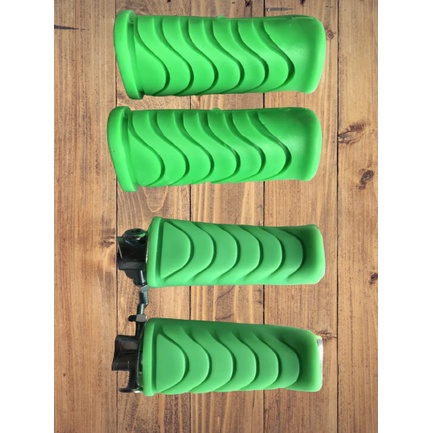 BỘ GÁC CHÂN TRƯỚC VÀ SAU DÙNG CHO XE SỐ NHIỀU MÀU - KIỂU WAVE S110