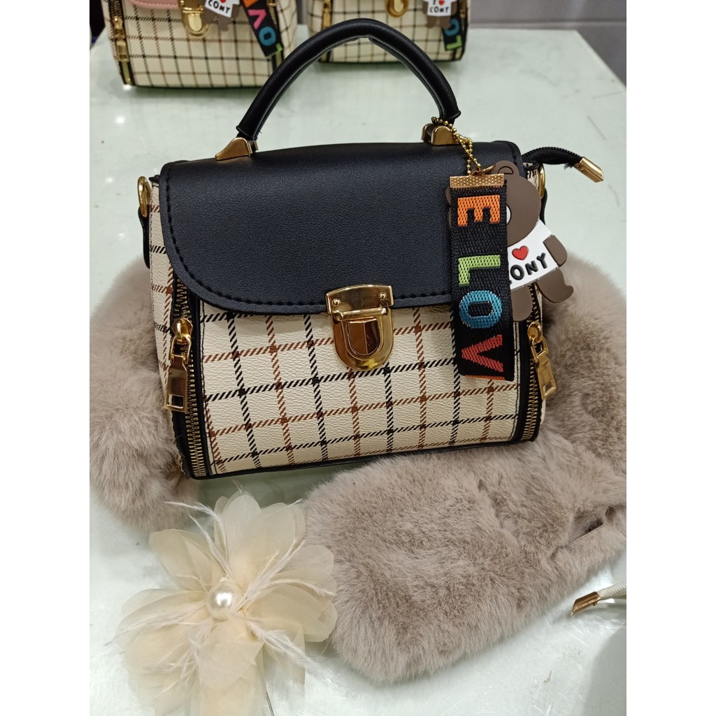 [Mã WAMT2405 giảm 10k đơn 0k] [FREESHIP][CÓ QUÀ] TÚI XÁCH NỮ ĐEO CHÉO 2021 NHIỀU MẦU VÀ KÈM ẢNH THẬT | BigBuy360 - bigbuy360.vn