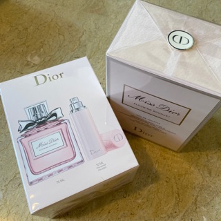 Bộ nước hoa tiện lợi Miss Dior Blooming bouquet 75ml và chai xịt mini 10ml siêu xinh🥰🥰🥰