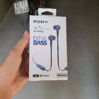 Tai nghe Sony Wi Xb400