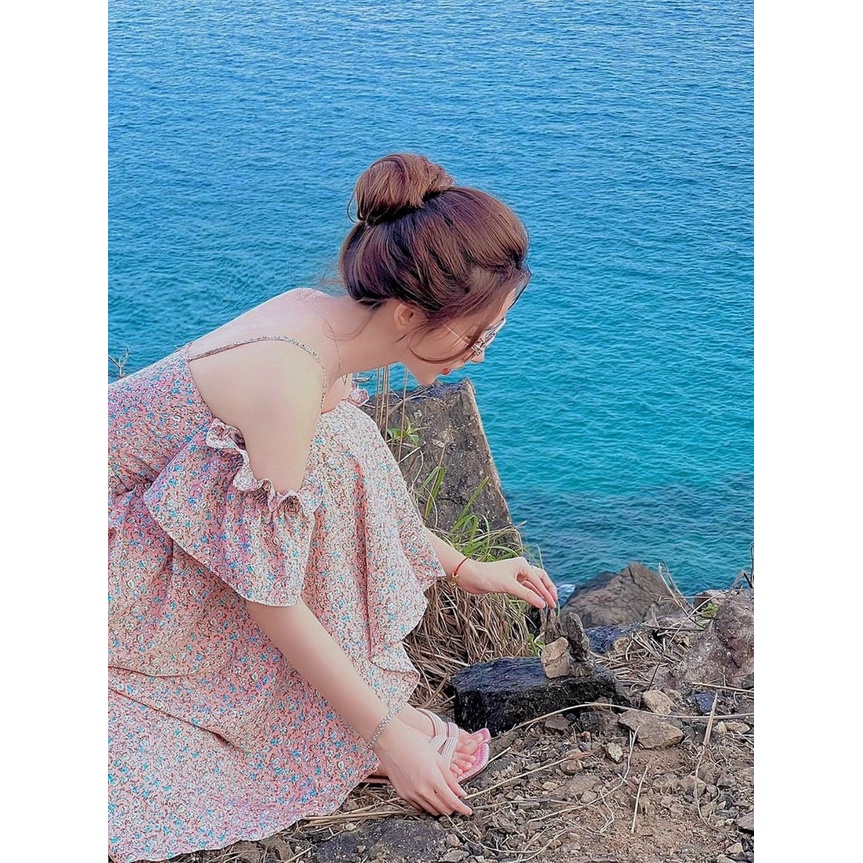 Đầm đi du lịch midi dáng dài bẹt vai hoa nhí hai dây dễ thương hai màu