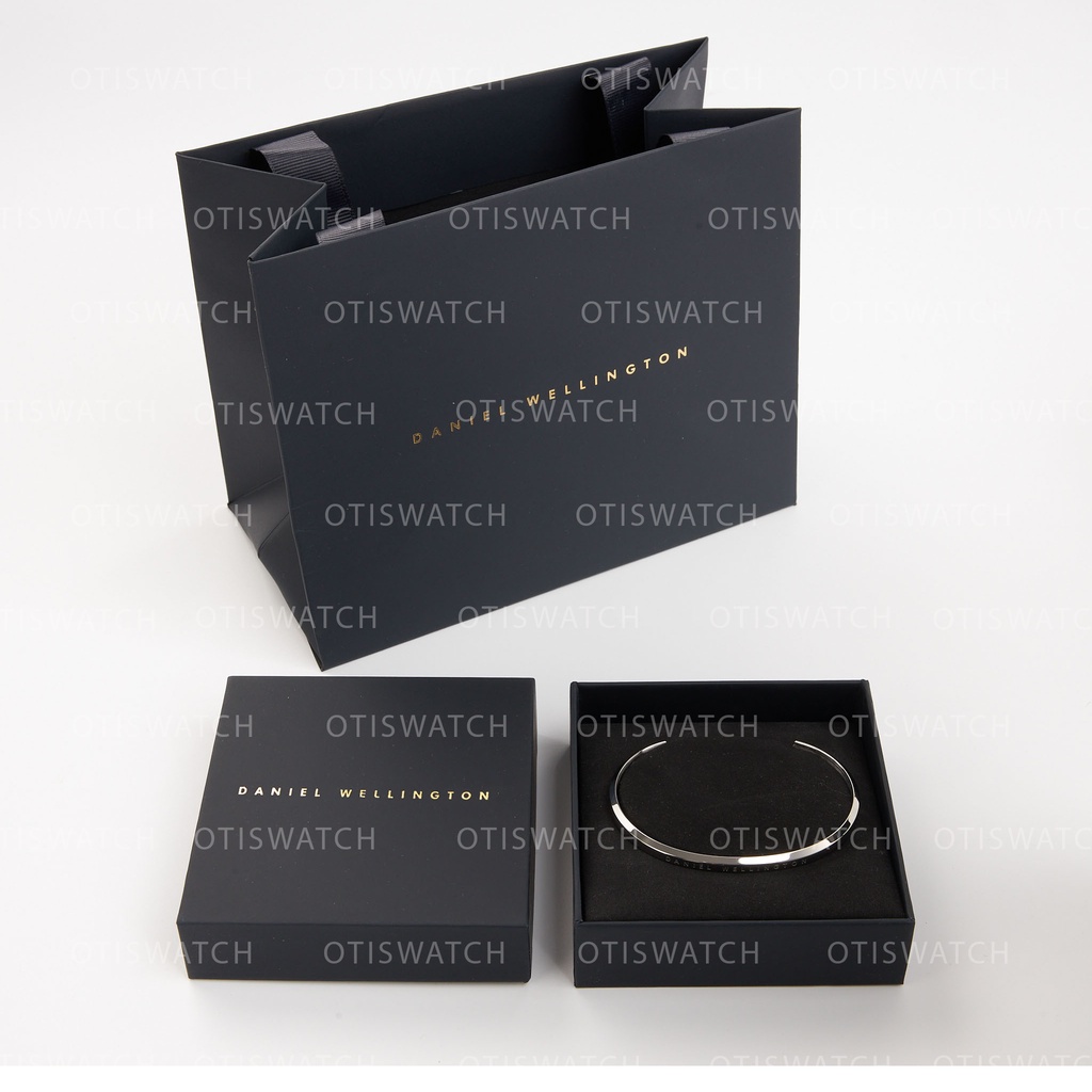 Vòng tay daniel wellington classic cuff v1 silver dw lắc tay khắc tên chính hãng - OtisWatch