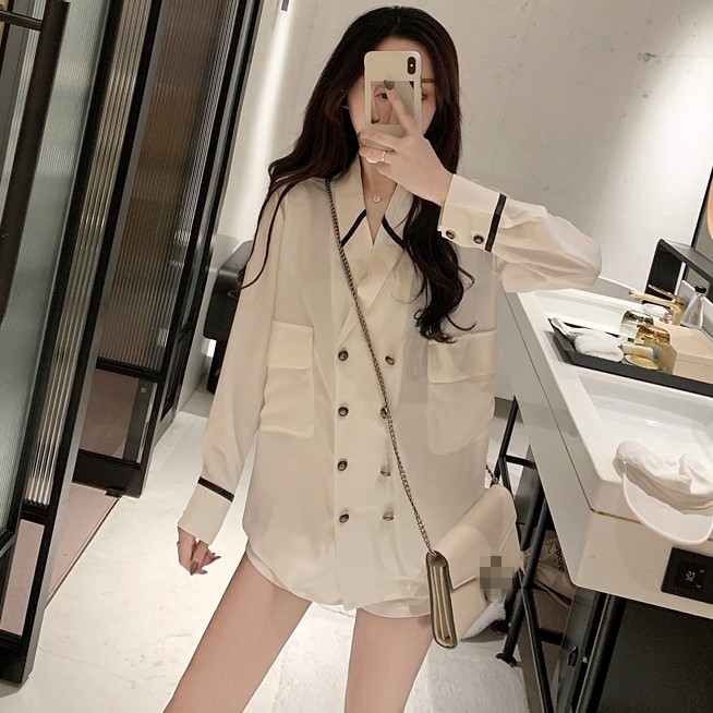 Sẵn L(Hàng Đẹp)Áo sơ mi cổ vest đính cúc sang chảnh-HC123.Ảnh thật 3 hình cuối