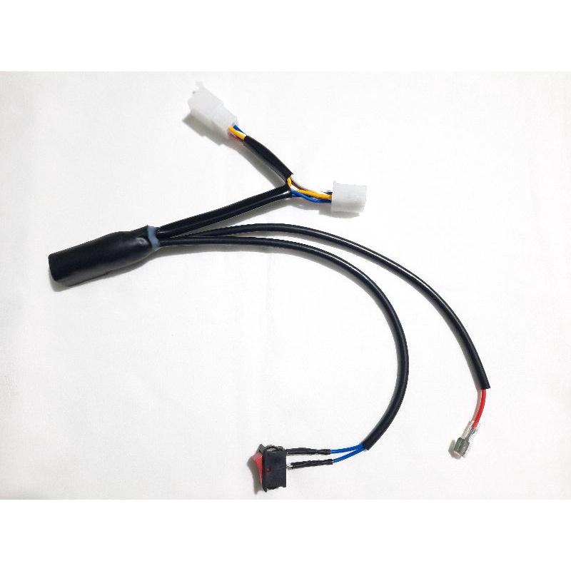 Mạch đèn ưu tiên  mở ưu tiên vẫn xi nhan được cho dòng xe yamaha, suzuki
