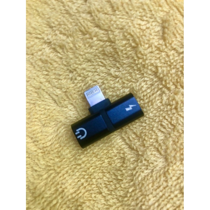 ĐẦU CHIA  SẠC VÀ TAI NGHE IP X