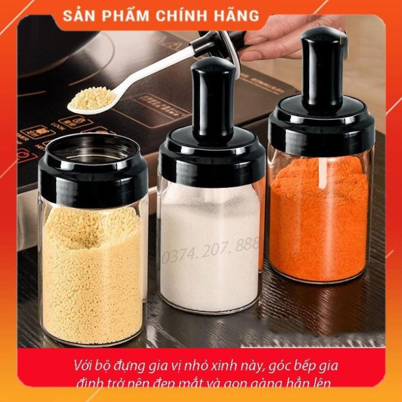 Hũ đựng gia vị muỗng nắp tiện dụng