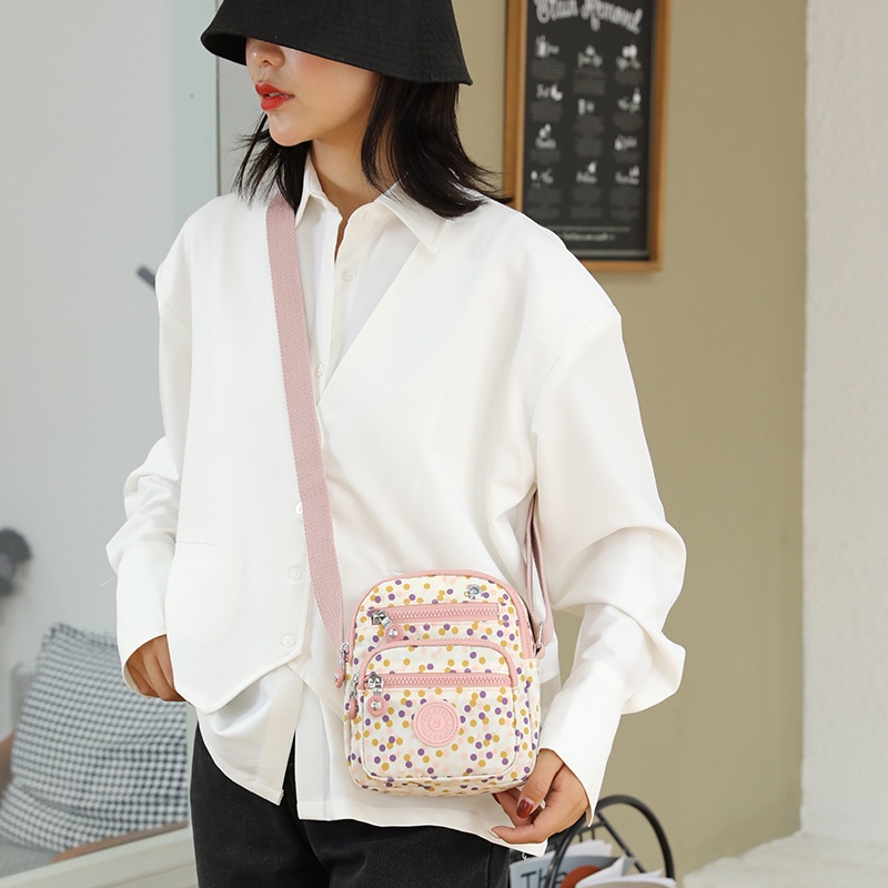Túi Đeo Chéo Vai Bằng Nylon In Họa Tiết Thời Trang Phong Cách Mới Cho Nữ