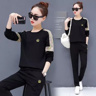 Bộ thể thao nữ cá tính