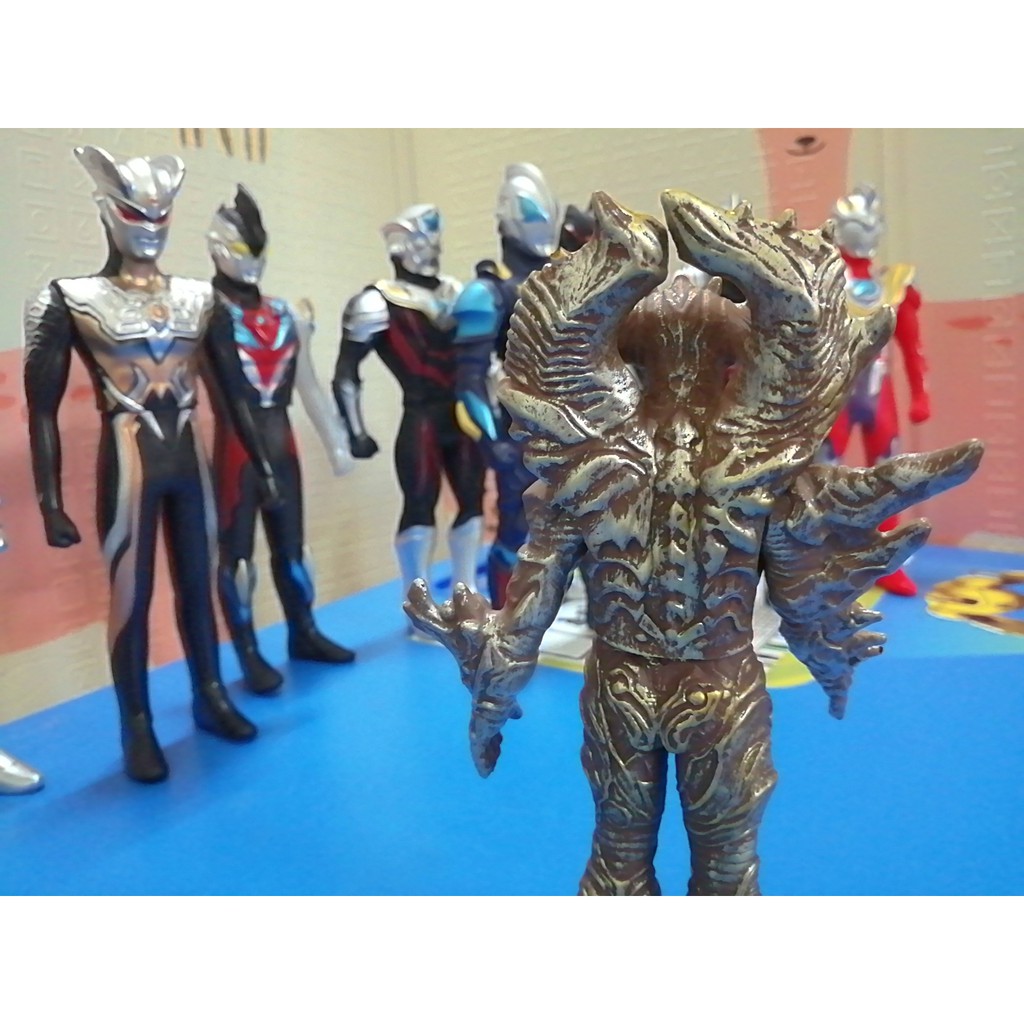 Mô hình Quái vật Etelgar Kaiju Bandai Ultraman Monster Serie Siêu nhân điện quang [Đồ Chơi 24/7]