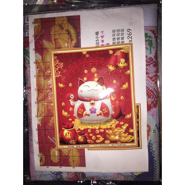 Tranh thêu chữ thâp mèo thần tài chỉ lụa