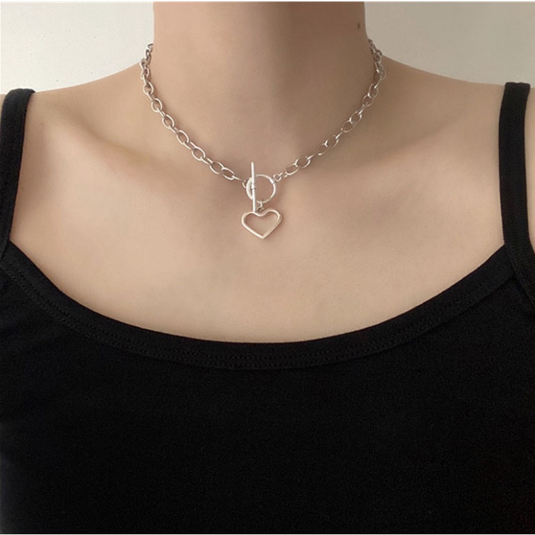Dây chuyền choker thời trang mới sành điệu cho nữ