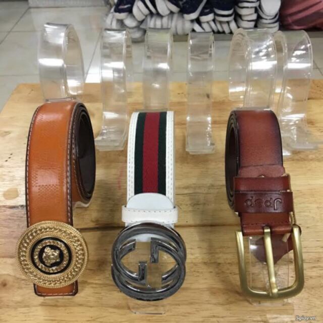 Kệ mica trưng bày dây nịt combo 10 cái