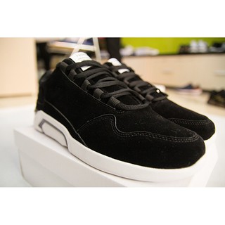[NHẬP MÃ WBSTHANG7 GIẢM NGAY 15% TỐI ĐA 30k] SNEAKERS NAM MÀU ĐEN TRẮNG