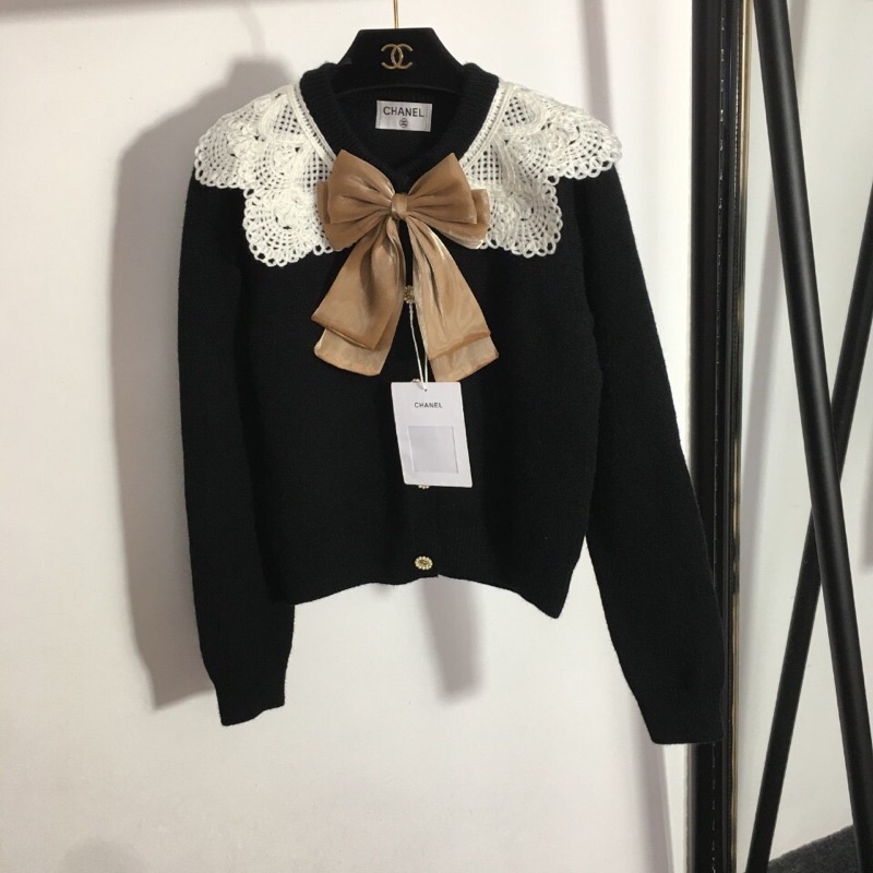 Áo Chanel nơ điệu đà trang trí ren cổ lá sen áo len cardigan dài tay.