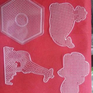 Khuôn hạt màu kỳ diệu