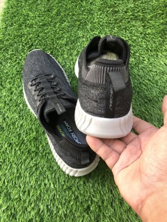 Giày Skechers chính hãng