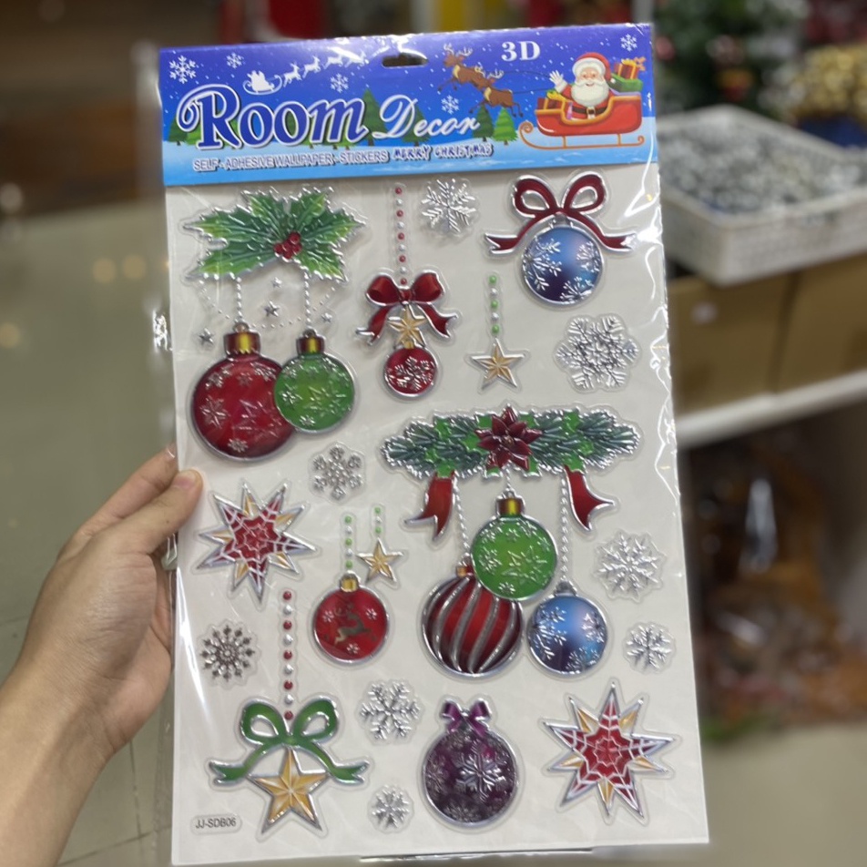 Decal Sticker nổi 3d Giáng sinh phát sáng 40cm x 25cm dán tường, kính trang trí Noel (mẫu 2)