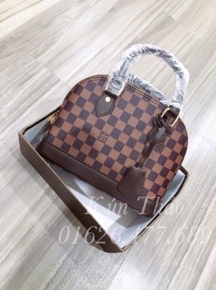 👛 Túi xách hến LV