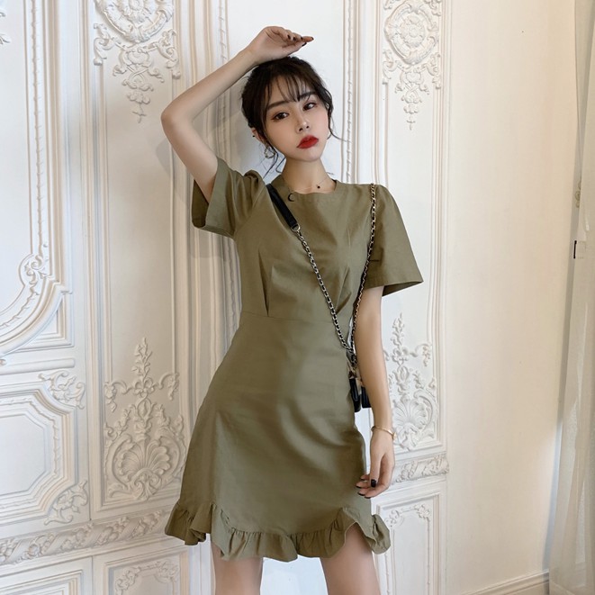 Đầm ngắn tay màu trơn đơn giản thiết kế lưng cao phong cách Hàn Quốc cho nữ | BigBuy360 - bigbuy360.vn